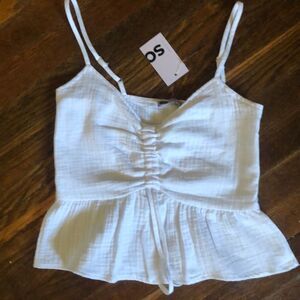 Size XS white crop top